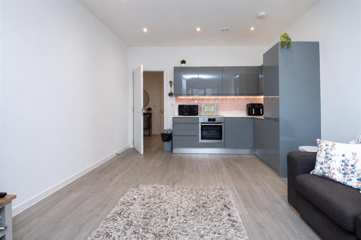 249 Midsummer Boulevard, Milton Keynes